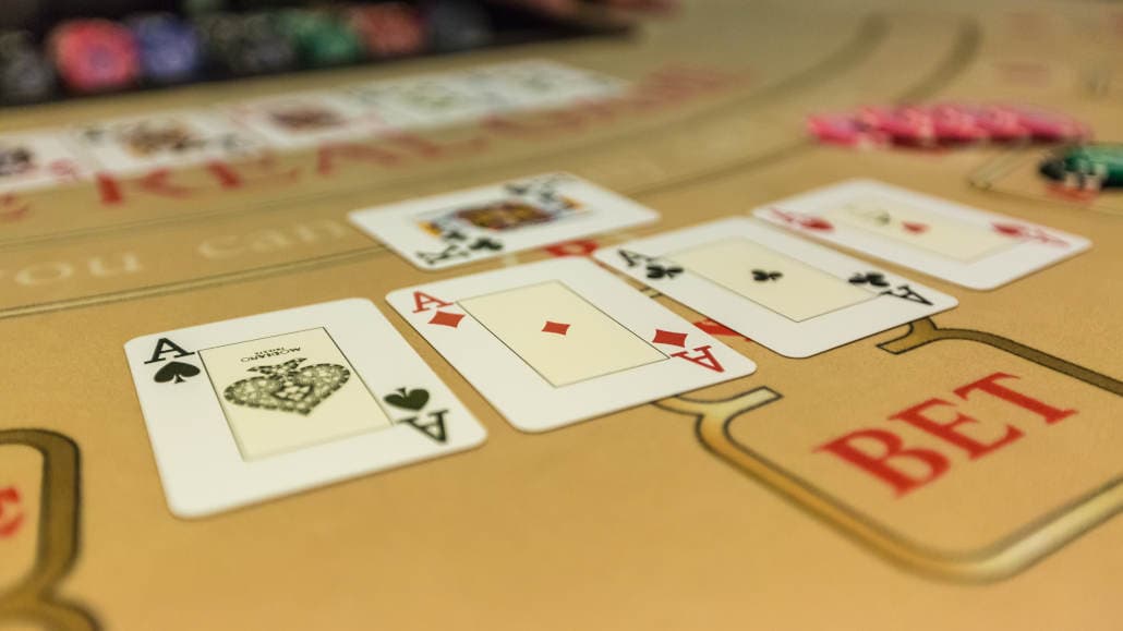 Mississippi Stud Rules: How to Play and Win the Game