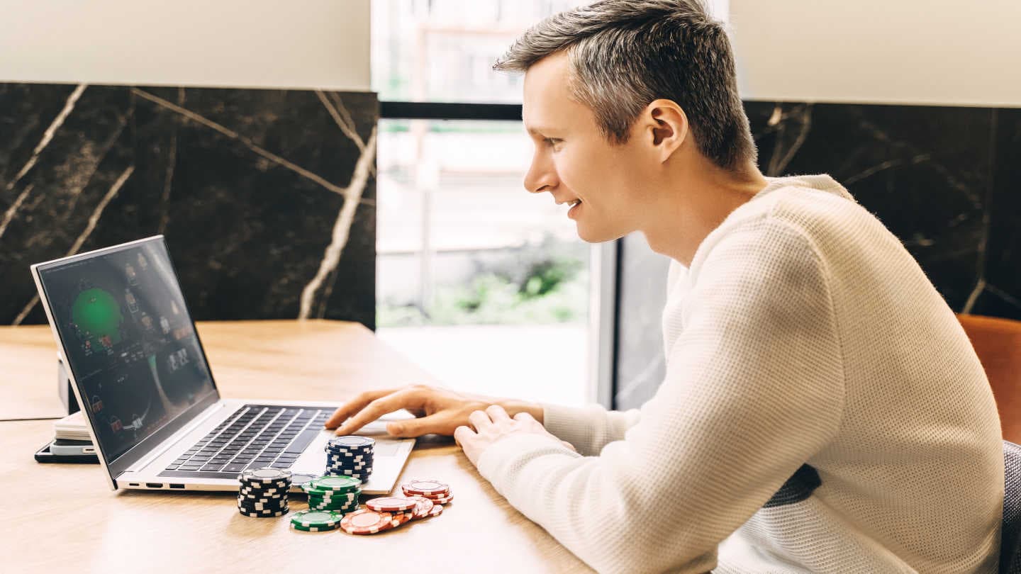 Win at Real Money Games in Poland: 4 Expert Tips