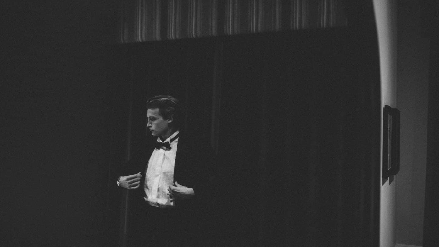 Casino Etiquette: Key Dos and Don’ts for New Players