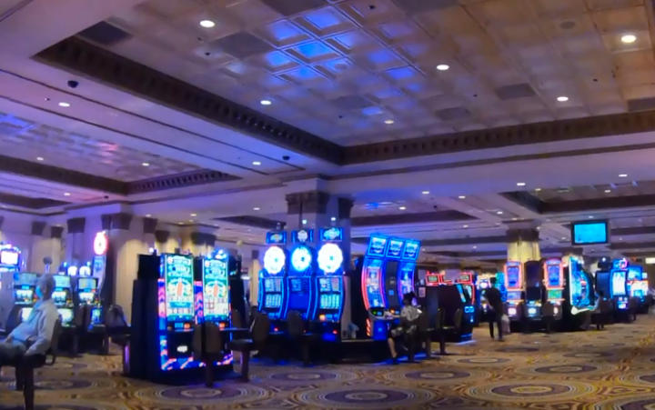 Inside one of the worlds biggest casinos - Caesars AC