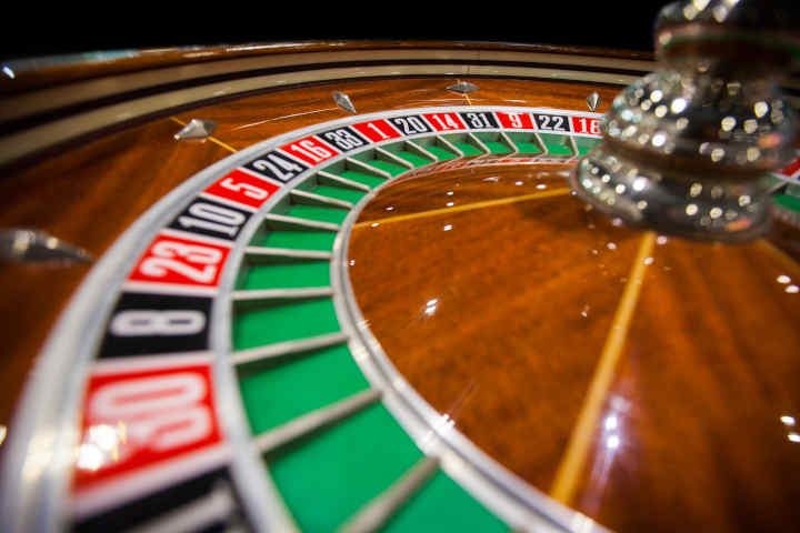 French roulette wheel