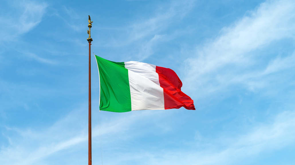 IGT sells italy payment platform