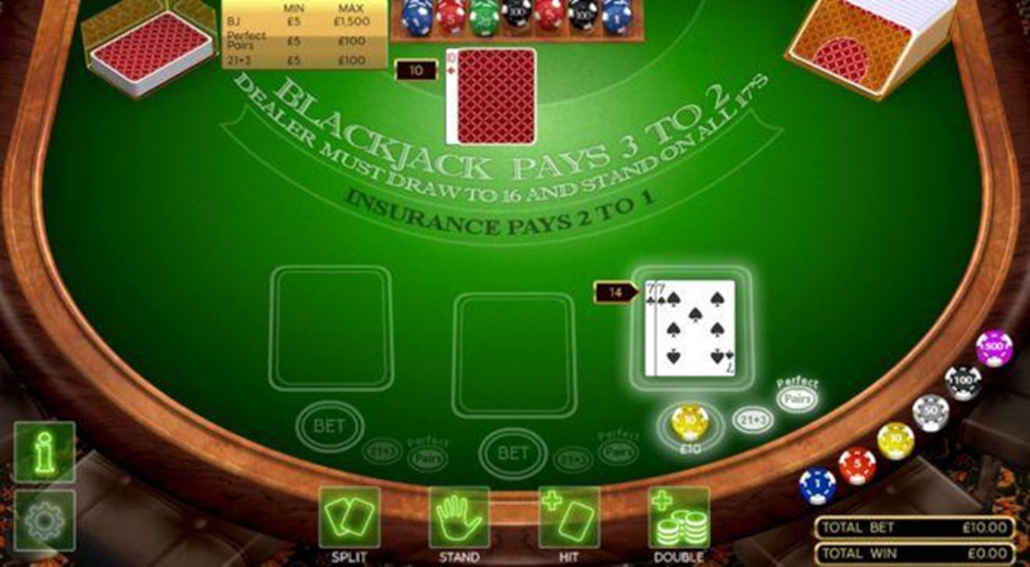 playing blackjack online