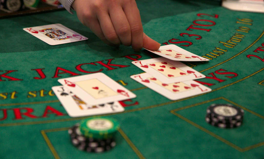 permainan kartu kasino paling populer